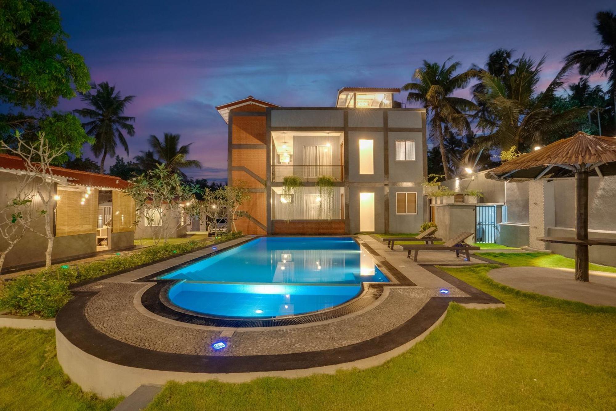 Hasthri Boutique Red Chalet In Ahangama With Pool Near Beach מראה חיצוני תמונה